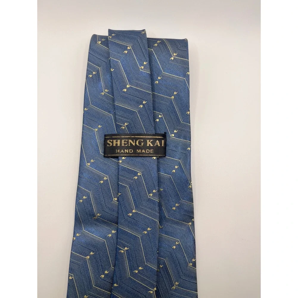 Sheng Kai Hand Made Blue Geometric Pattern Silk Necktie - Picture 2 of 2